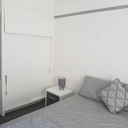 Cosy Room In Galashiels Exterior photo