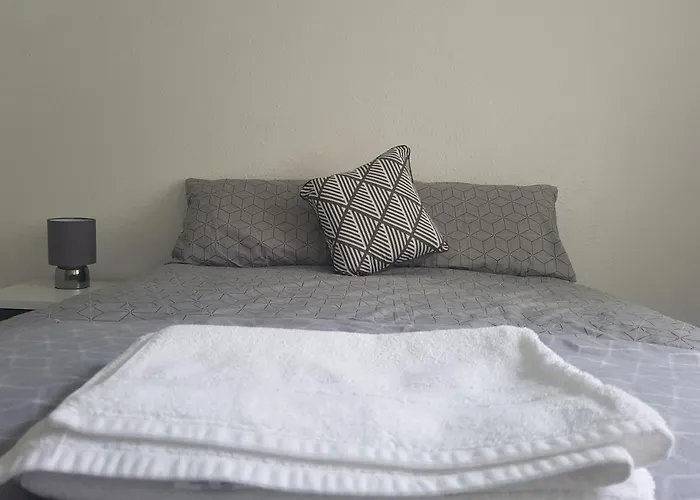 Cosy Room In Galashiels